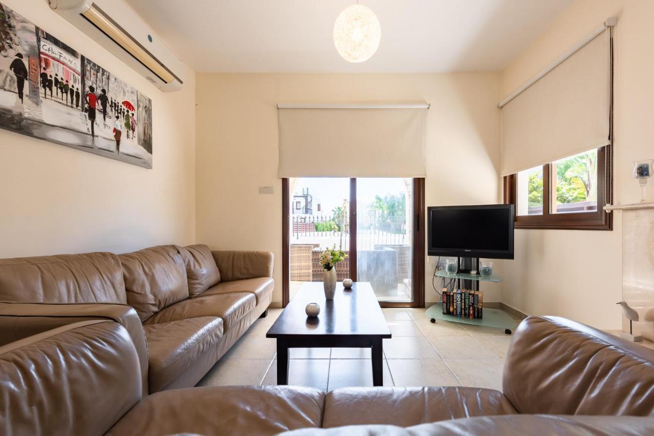 Villa Alexandra By Ezoria Villas Ayia Napa Ngoại thất bức ảnh